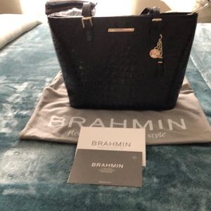 ASHER MEDIUM TOTE-INK